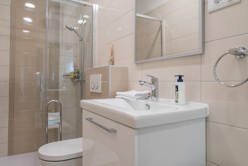 Drop In Luxury Appartement Split